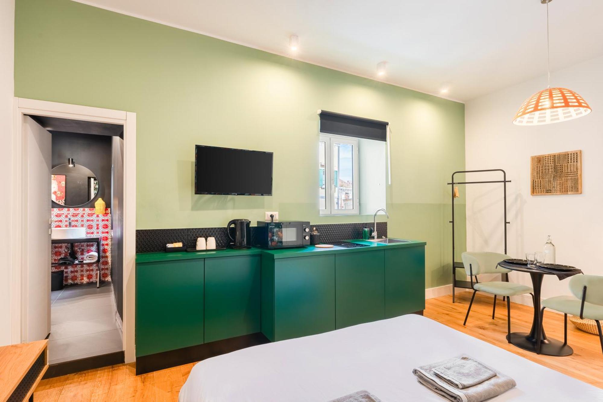 The Idyll Boutique Apartment - Suite In Napoli'S Spanish Quarters Buitenkant foto