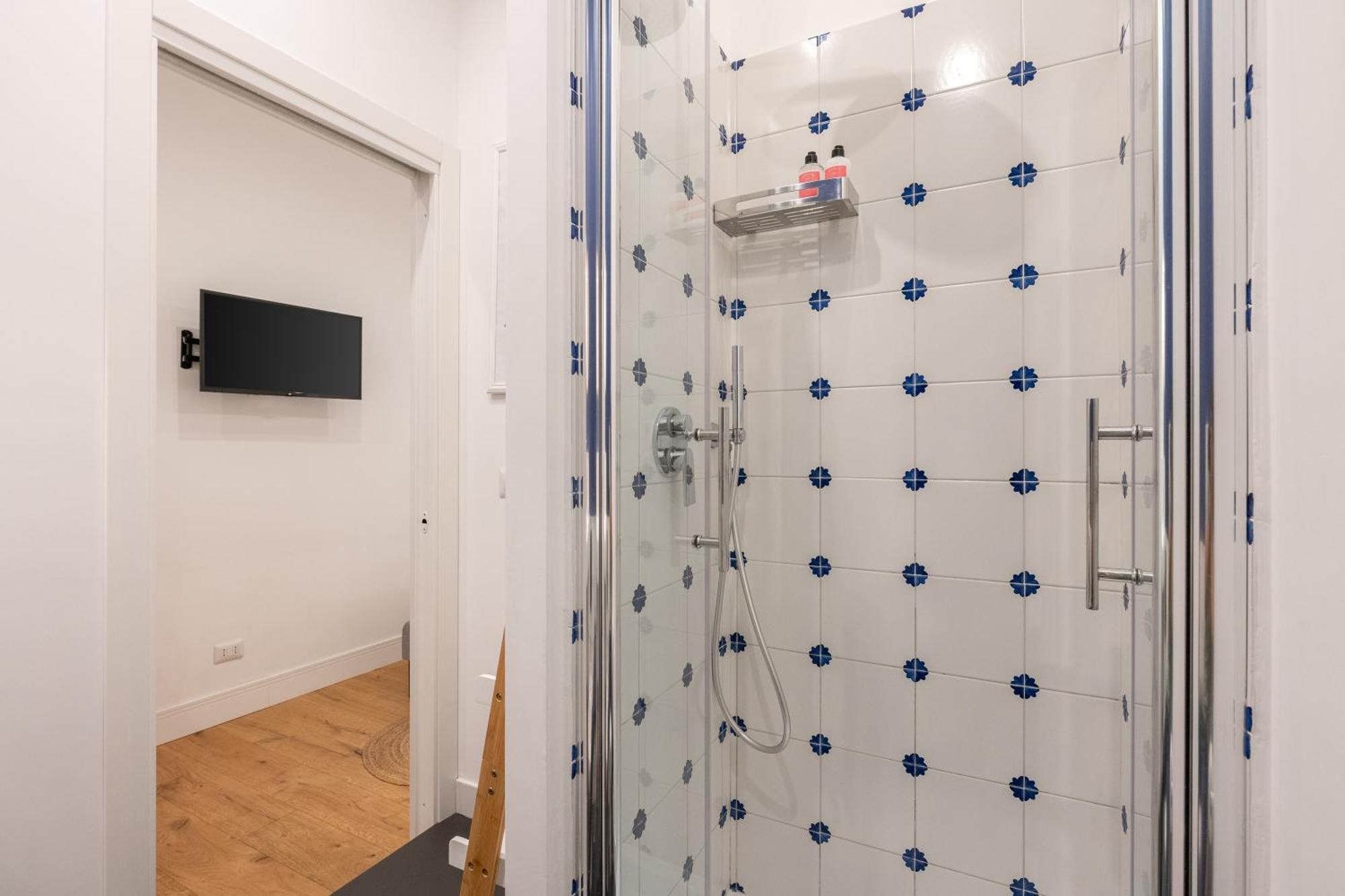 The Idyll Boutique Apartment - Suite In Napoli'S Spanish Quarters Buitenkant foto