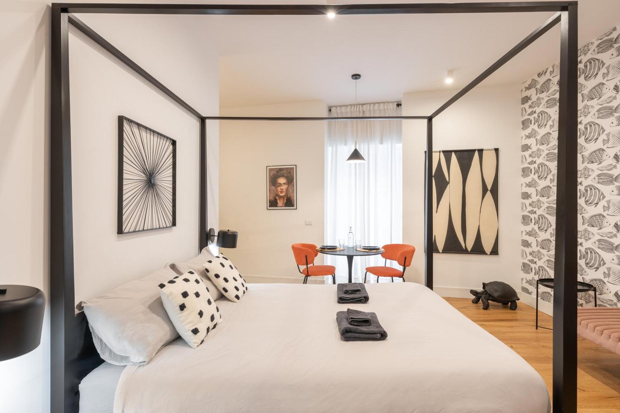 The Idyll Boutique Apartment - Suite In Napoli'S Spanish Quarters Buitenkant foto